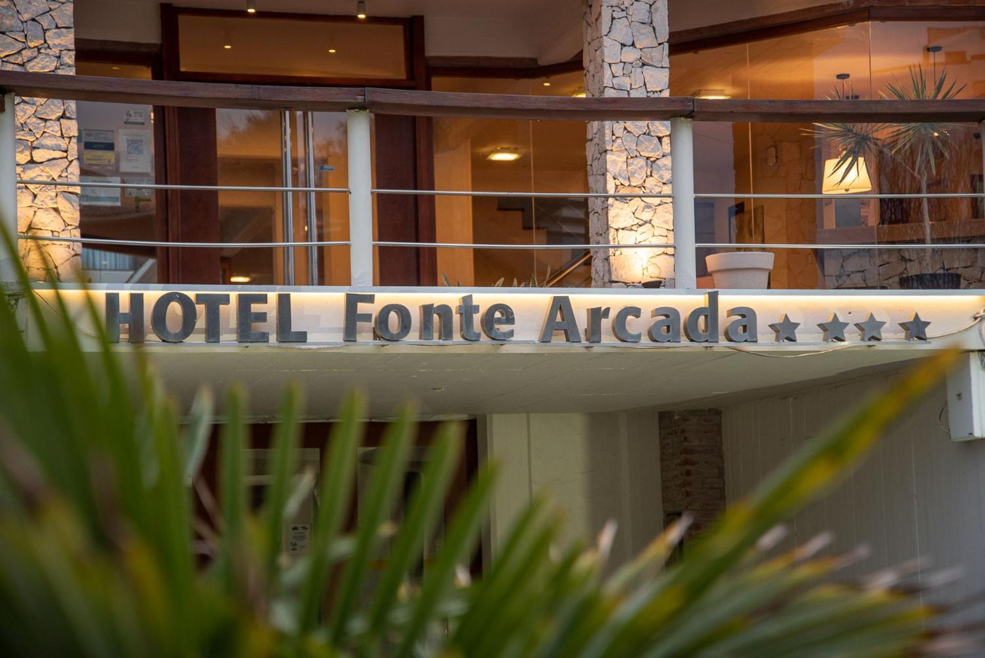 Готель Fonte Arcada Вілья-Хесель Екстер'єр фото